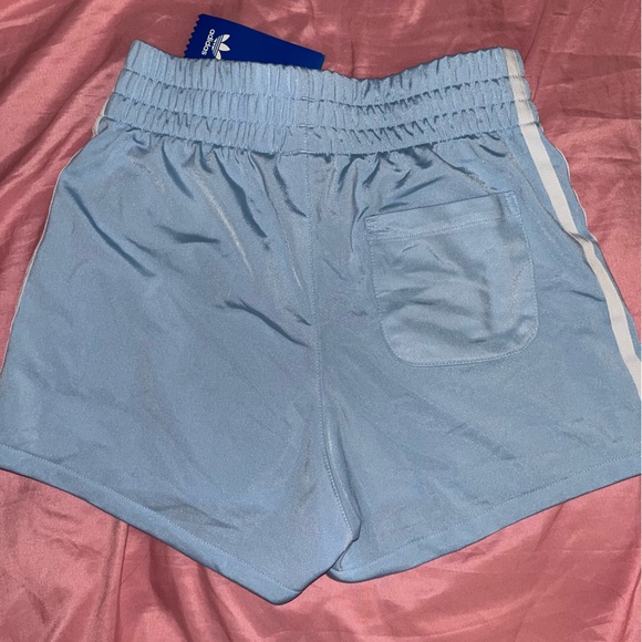 Brand new adidas shorts - Picture 2 of 4